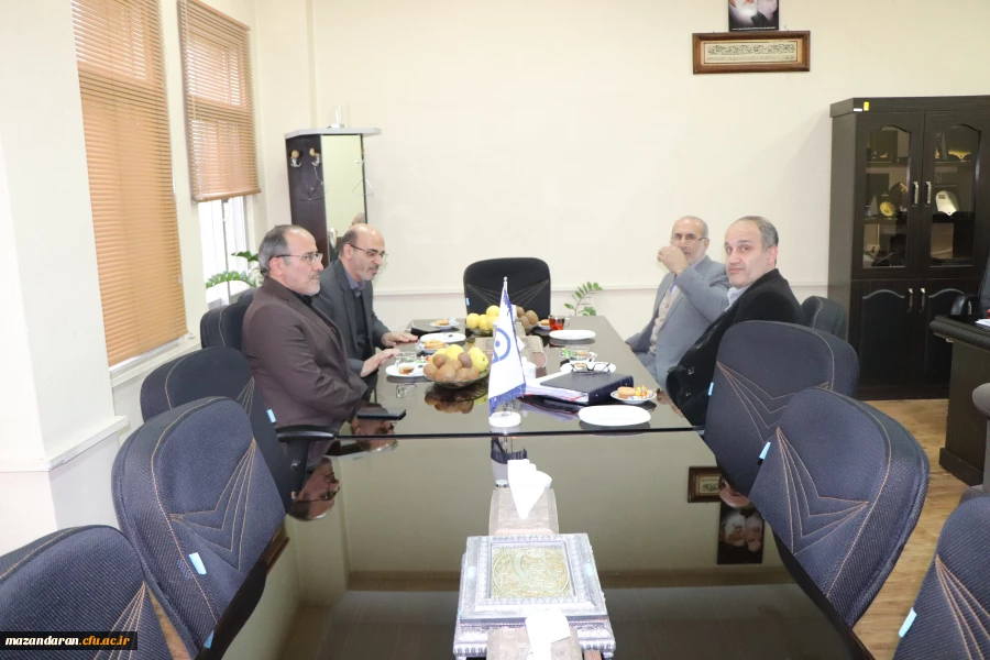 نشست اعضاء هیات امناء دانشگاه فرهنگیان مازندران   2