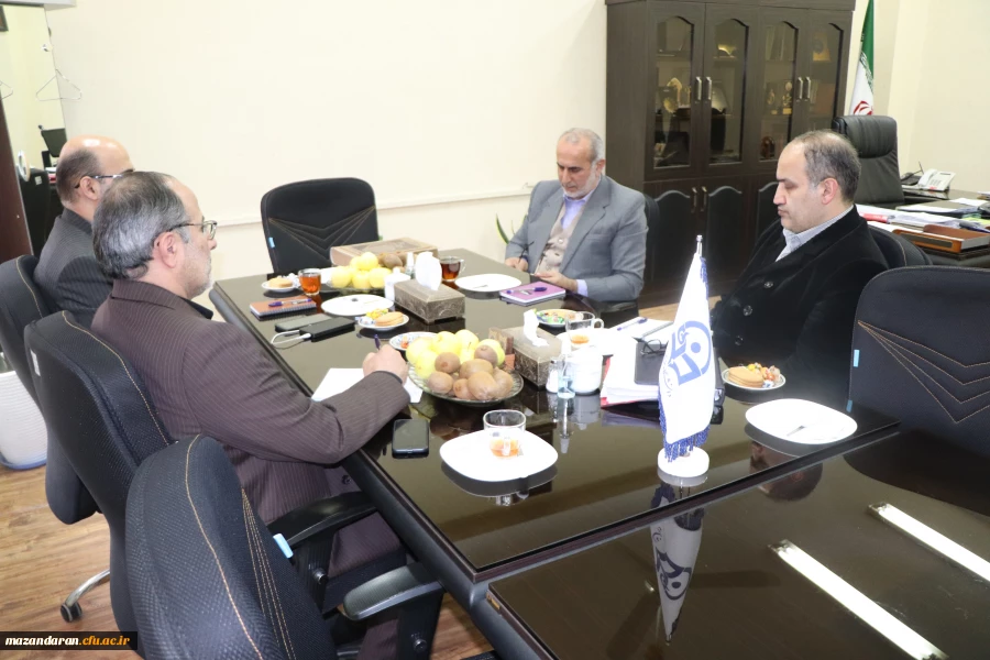 نشست اعضاء هیات امناء دانشگاه فرهنگیان مازندران   6