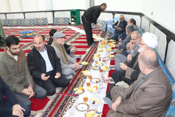 شرکت درمراسم ترحیم ام الشهید هادی زاهدی تیر 5