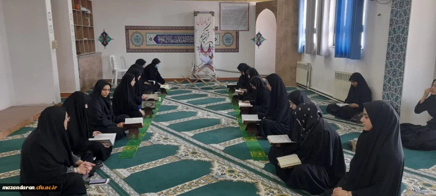 برگزاری مراسم معنوی محفل انس با قرآن کریم  3