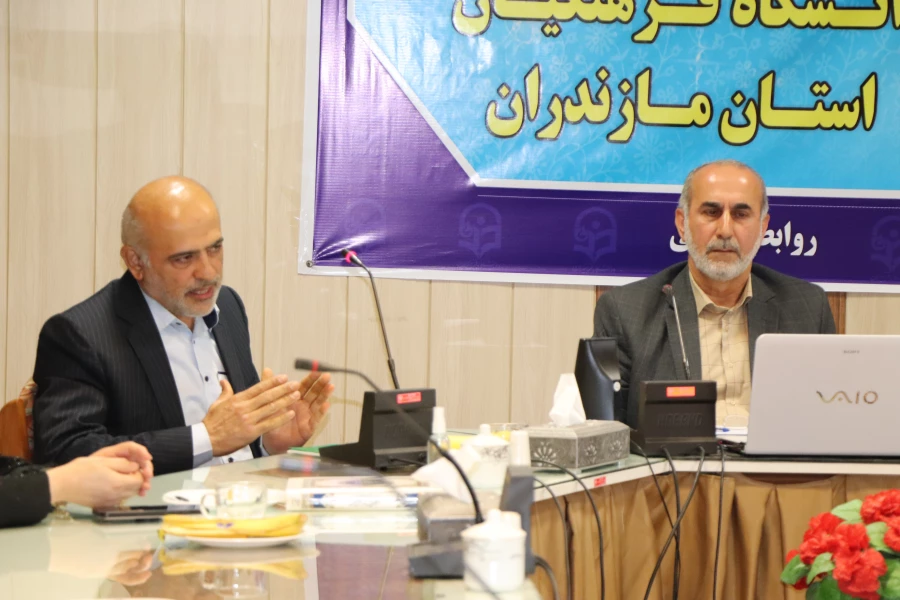 جلسه  شورای اداری مدیریت استان و پردیس دکترشریعتی ساری  8