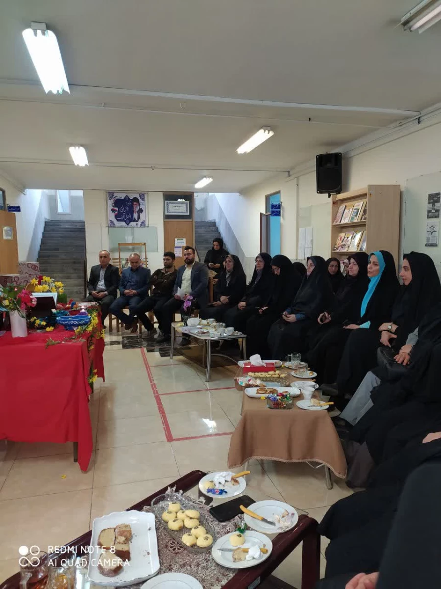 برگزاری جشن پایان سال در پردیس فاطمه الزهرا(س) ساری 2