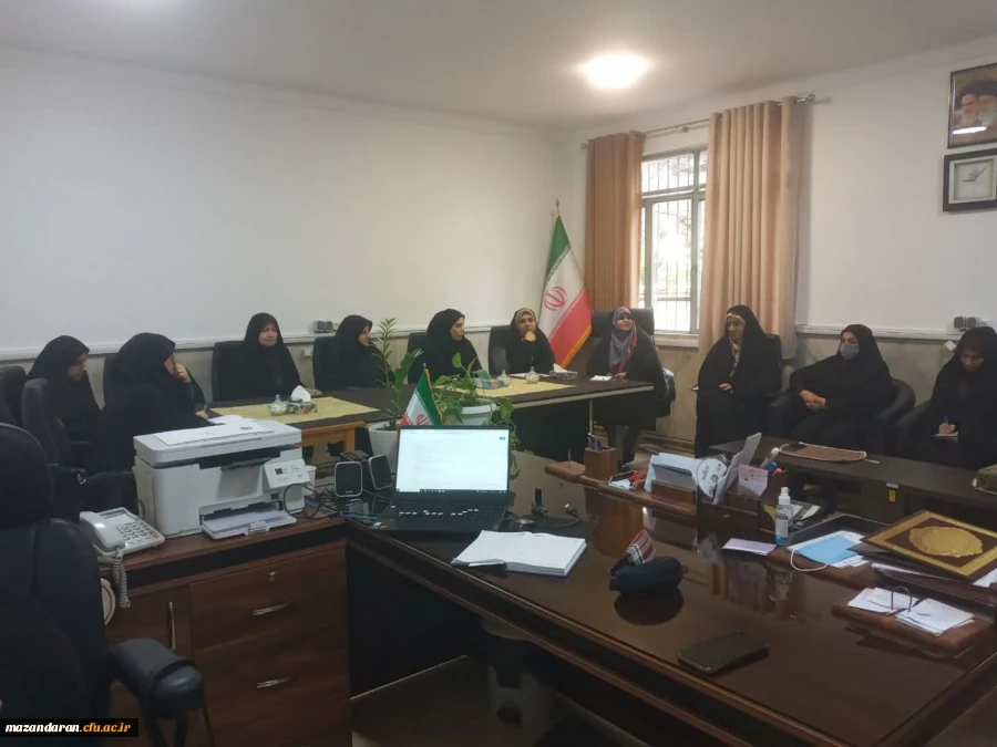 اولین جلسه شورای اداری پردیس فاطمه الزهرا(س) ساری در سال1402 2