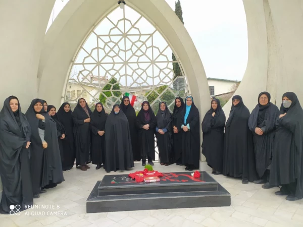 اولین جلسه شورای اداری پردیس فاطمه الزهرا(س) ساری در سال1402 2