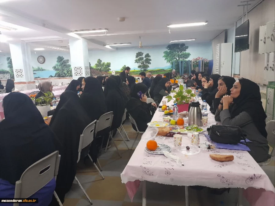 نشست تخصصی مسئولین دانشگاه فرهنگیان ، روسا ، مدیران آموزش و پرورش و معلمان راهنمای کاروزی 5