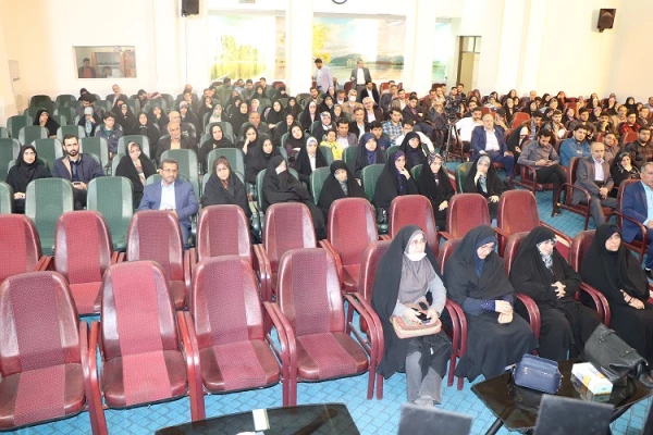 برگزاری  مراسم تجلیل از خادمان راهیان نور دانشگاه فرهنگیان مازندران    5