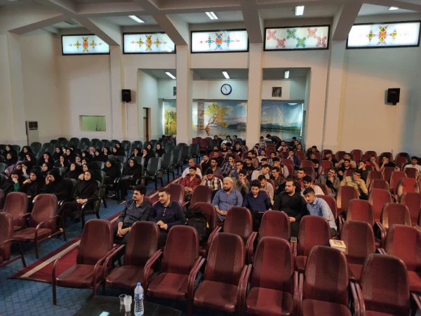 برگزاری کارگاه آموزشی  بررسی شعر معاصر  دردانشگاه فرهنگیان  مازندر ان   5