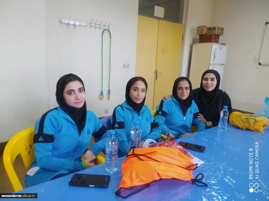 کسب عنوان قهرمانی تیم  طناب زنی در ماده انفرادی و تیمی دانشگاه فرهنگیان استان مازندران 3