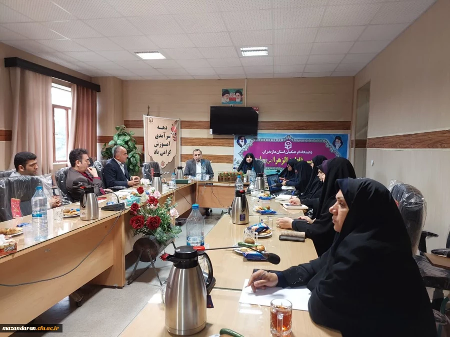 جلسه شورای اداری پردیس 2