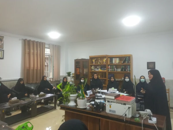 بازدید دانش آموزان دبیرستان فرزانگان ساری از پردیس فاطمه الزهرا (س) ساری 2