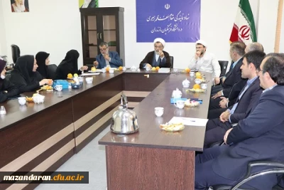 جلسه هم اندیشی استادان با نهاد نمایندگی مقام معظم رهبری دردانشگاه فرهنگیان مازندران