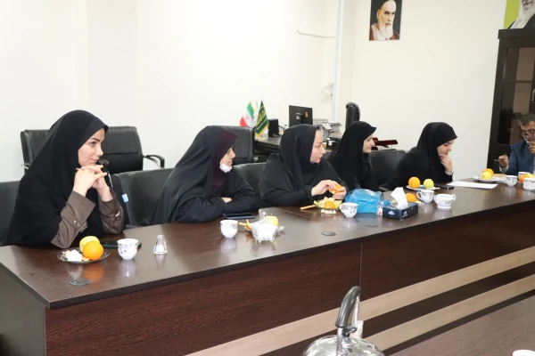 جلسه هم اندیشی استادان با نهاد نمایندگی مقام معظم رهبری دردانشگاه فرهنگیان مازندران 3