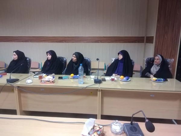 جلسه شورای اداری با حضور جناب آقای دکتر مهدوی ریاست محترم دانشگاه فرهنگیان مازندران 3