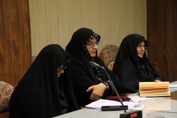 جلسه  شورای آموزشی وتحصیلات  تکمیلی  دانشگاه فرهنگیان مازندران

 4