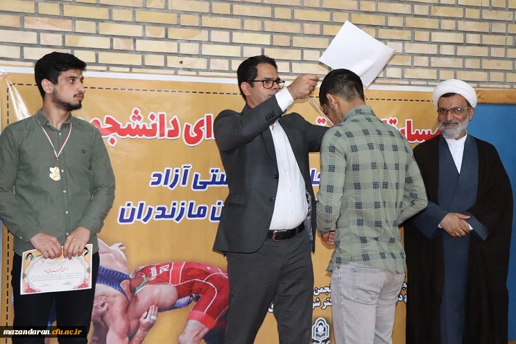 مراسم تقدیر از نفرات برتر مسابقات جام شهدای دانشجو 5