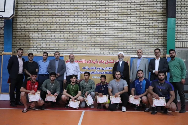 مراسم تقدیر از نفرات برتر مسابقات جام شهدای دانشجو 6