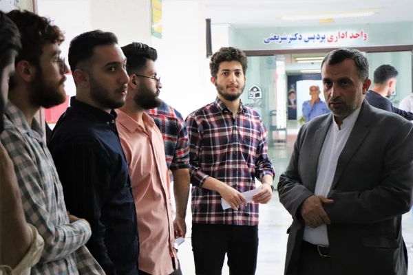 بازدید سرزده از نحوه برگزاری امتحانات 2