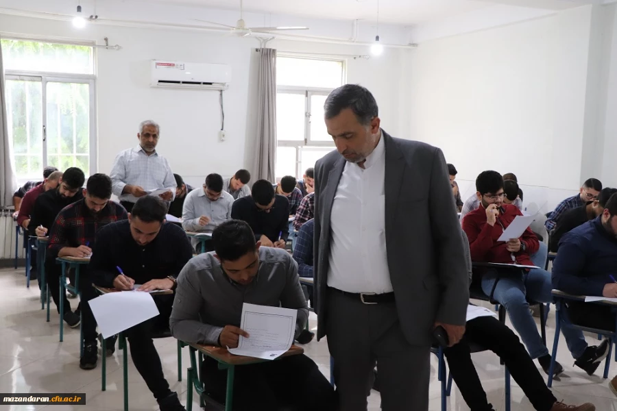 بازدید سرزده از نحوه برگزاری امتحانات 5