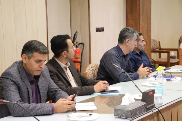 برگزاری جلسه کارکنان پردیس دکتر شریعتی 2