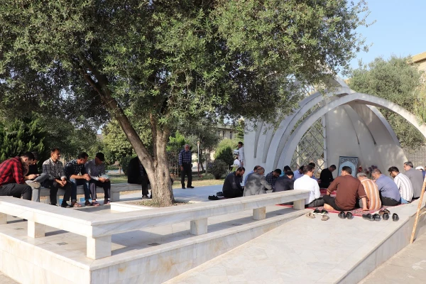 مراسم هفتگی زیارت عاشورا در جوار مزار شهید  گمنام 2