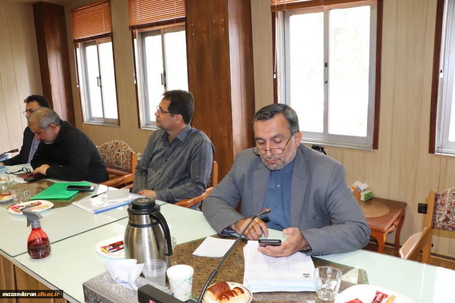 
جلسه شورای اداری روسای مدیریت آموزش وپرورش مازندران وسرپرستان پردیس ها ومراکز دانشگاه فرهنگیان مازندران

 7