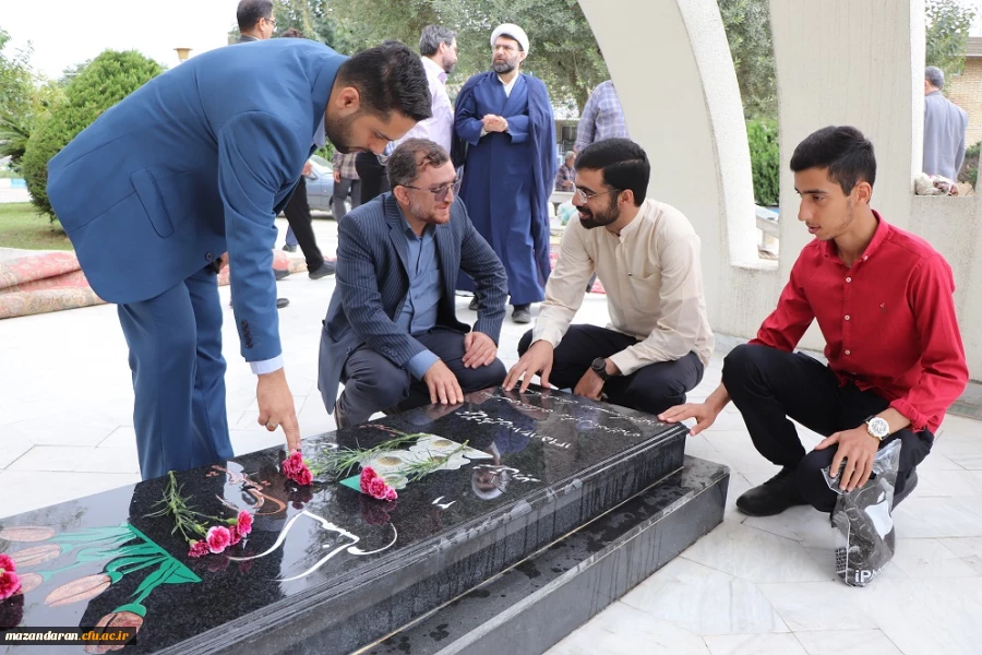 مراسم غبار روبی مزار شهید گمنام و زیارت عاشورا 8