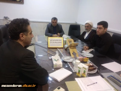 مصاحبه از متقاضیان مأمور اداری