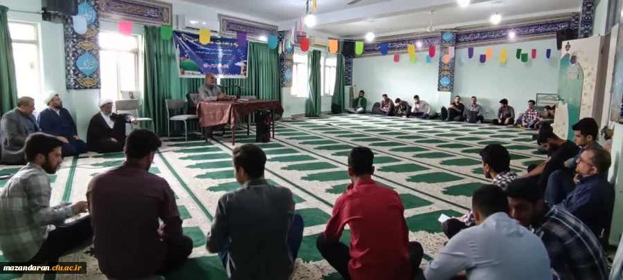 جلسه پرسش و پاسخ با حضور رییس دانشگاه فرهنگیان مازندران 7