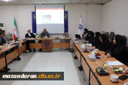 بازدید میدانی جلسه اداری با حضوردکتر مهدوی رئیس دانشگاه فرهنگیان درمرکز حضرت س قائمشهر 5