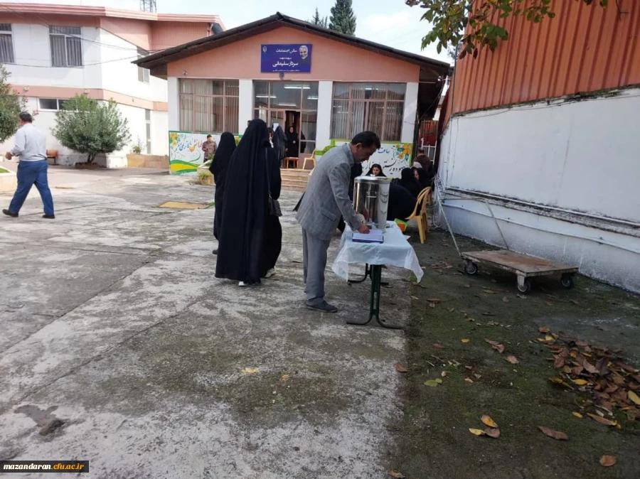 گزارش تصویری از  ثبت نام دانشجویان جدیدالور 6