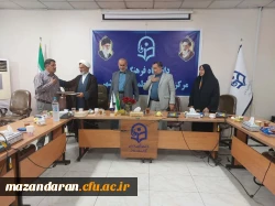 حضور دکتر مهدوی رئیس دانشگاه فرهنگیان مازندران به همراه نماینده مقام معظم رهبری در دانشگاه فرهنگیان مازندران و روسای ادارات، در مرکز آموزش عالی حضرت فاطمه(س)قائمشهر 2