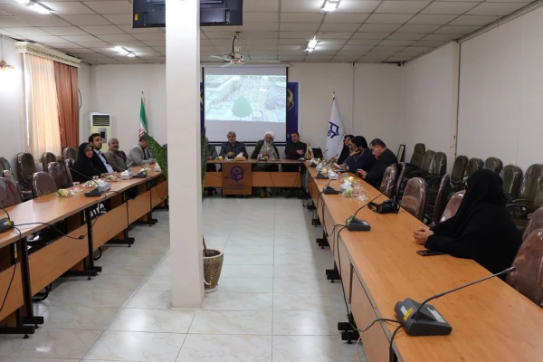  برگزاری جلسه اداری درخصوص تدفین شهید خوش نام در مرکز حضرت فاطمه س قائمشهر  7