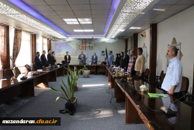 جلسه اداری رییس دانشگاه فرهنگیان مازندران با دانشجویان وکارکنان مرکز شهید رجائی بابل 