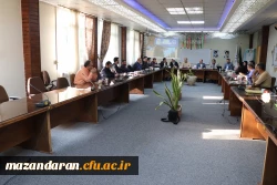 جلسه اداری دکترمهدوی با دانشجویان وکارکنان مرکز شهید رجائی بابل  4