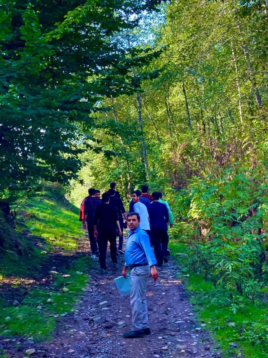 کوهپیمایی دانشجومعلمان پردیس دکتر شریعتی ساری 3
