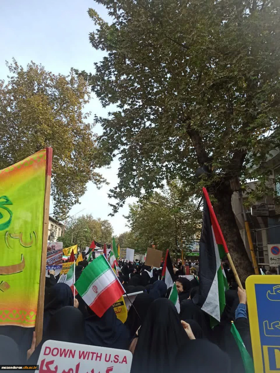 حضور در راهپیمایی روز دانش آموزان  3