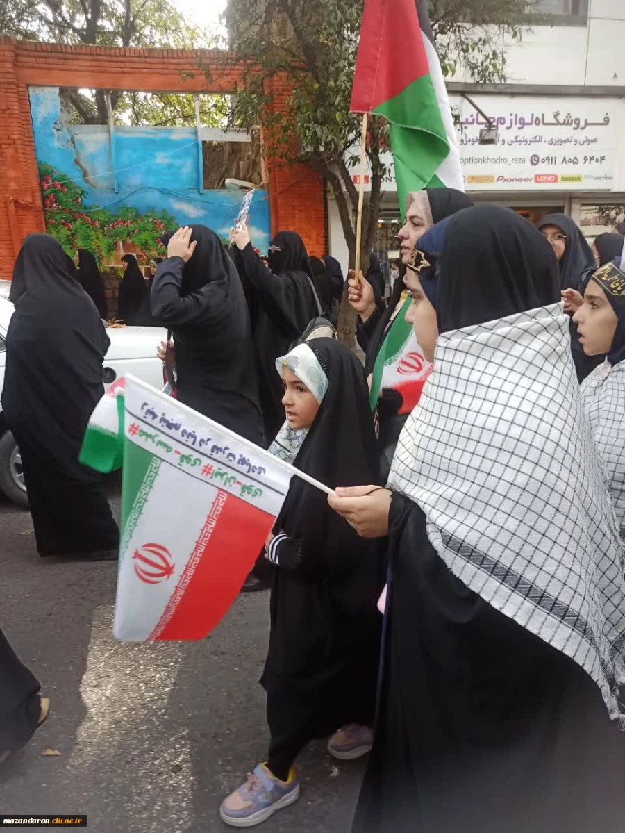 حضور در راهپیمایی روز دانش آموزان  14