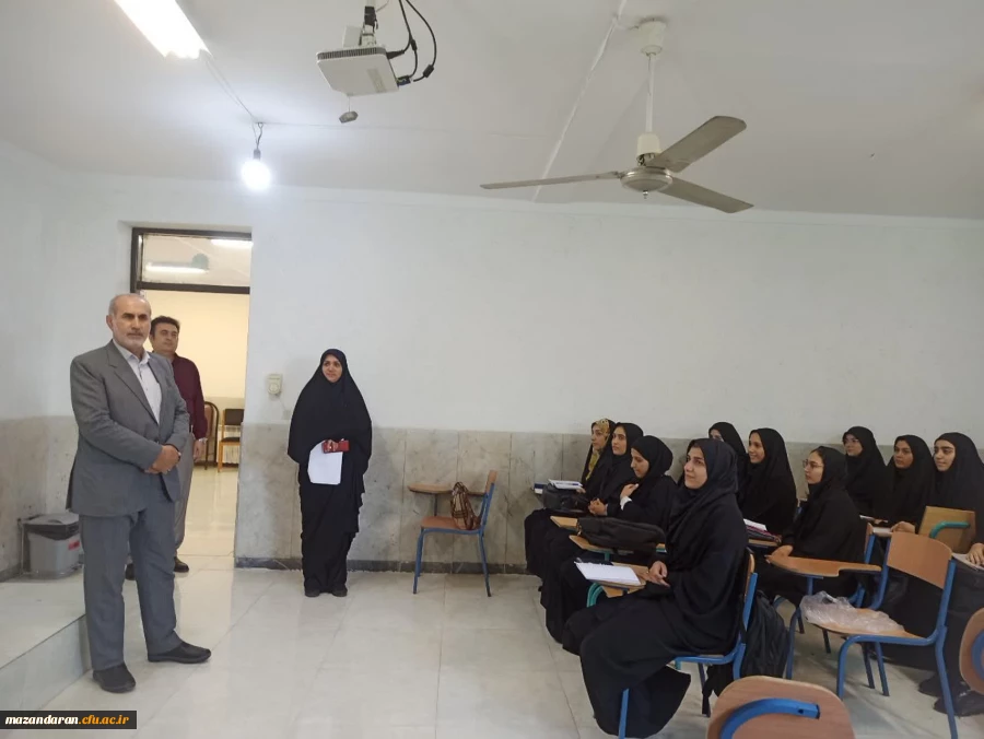 بازدید لطف الله مهدوی از کلاس های آموزشی  3
