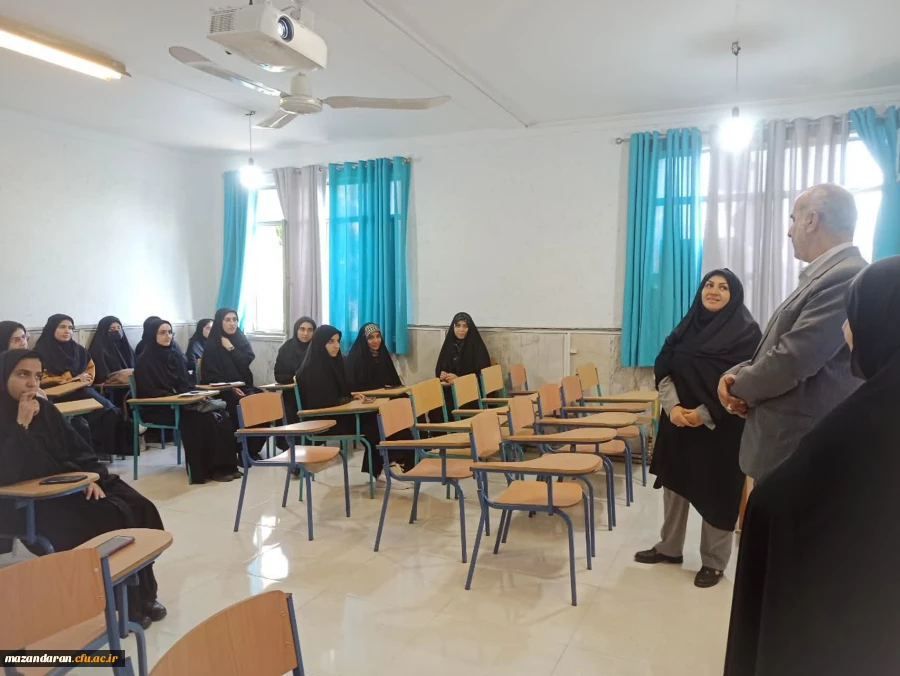 بازدید لطف الله مهدوی از کلاس های پردیس فاطمه الزهرا (س) ساری 3