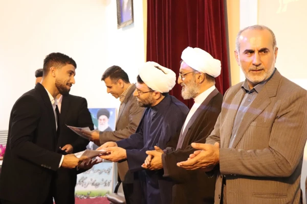 آیین استقبال از نو دانشجو معلمان ورودی 1402  16