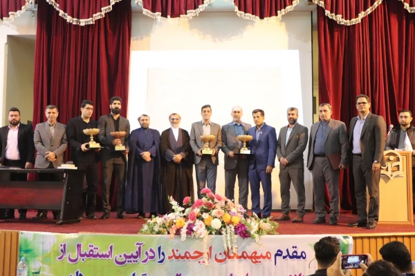 آیین استقبال از نو دانشجو معلمان ورودی 1402  21