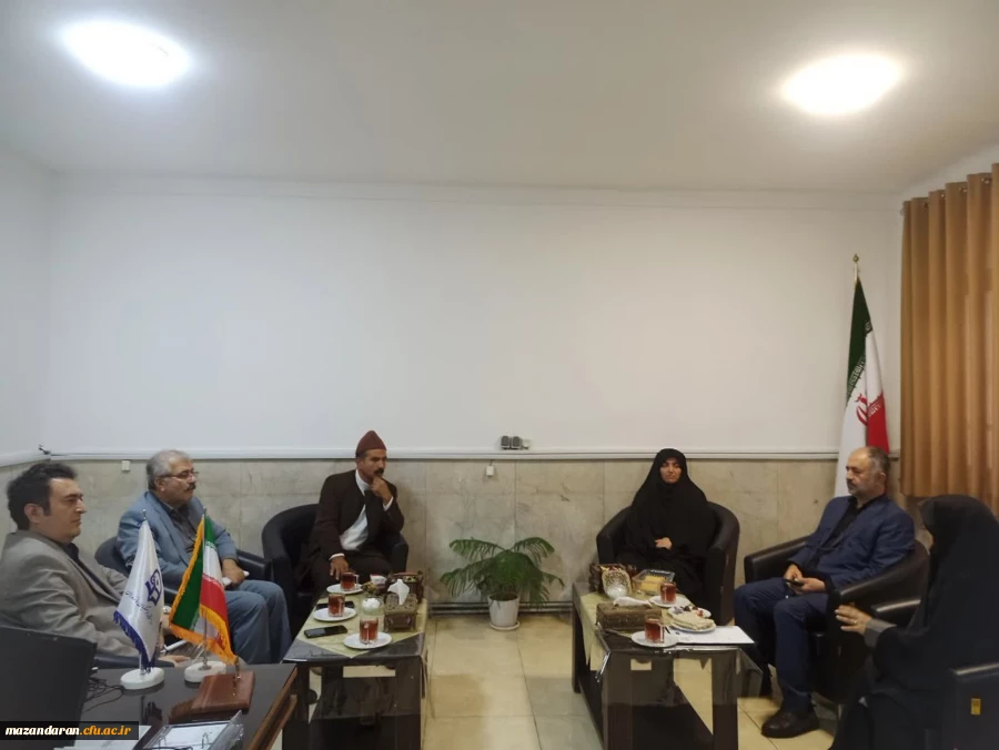 جلسه انعقاد تفاهم نامه پردیس فاطمه الزهرا(س) ساری با مرکز رشد فناوری هوشمند  3