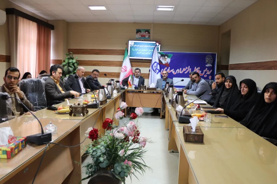 نشست هم اندیشی با حضور مسئولین استانی و شهرستانی 5