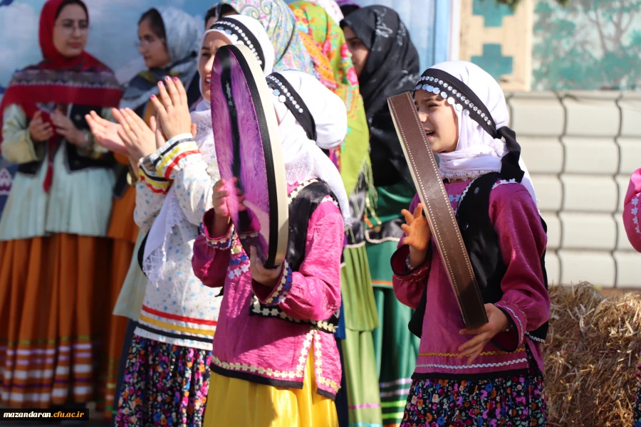 برگزاری سومین جشنواره گرامیداشت هفته مازندران به میزبانی دانشگاه فرهنگیان مازندران
 6