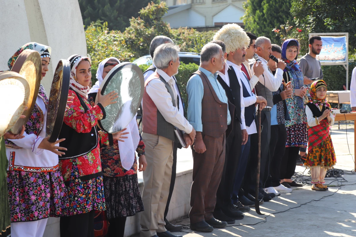 برگزاری سومین جشنواره گرامیداشت هفته مازندران به میزبانی دانشگاه فرهنگیان مازندران
 2