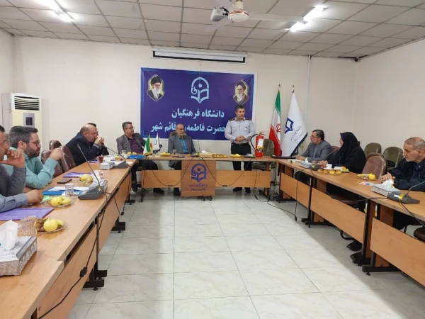 حضور ریاست دانشگاه فرهنگیان استان مازندران در مرکز حضرت فاطمه (س) قائمشهر 2