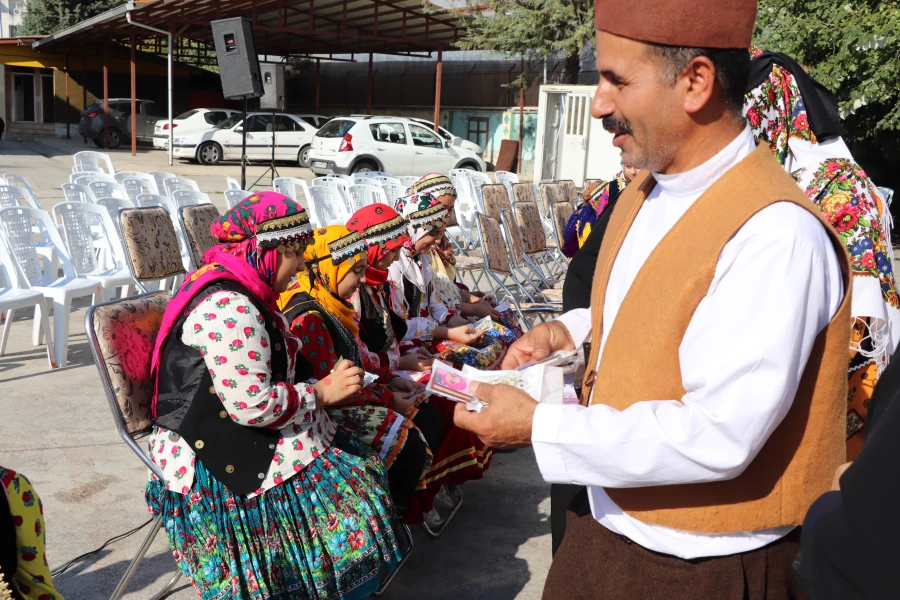 برگزاری سومین جشنواره گرامیداشت هفته مازندران
 4