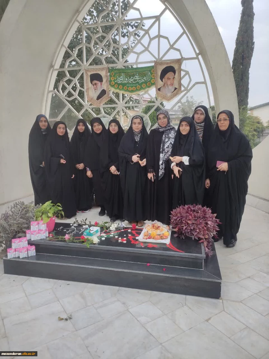 غبار روبی مزار شهید و برگزاری زیارت ال یاسین 2