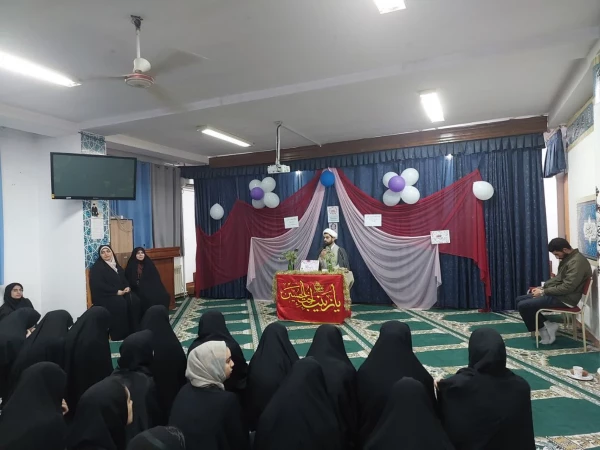 برگزاری جشن میلاد حضرت زینب کبری(س) و روز پرستار در نمازخانه سرای دانشجویی شهید جعفر رضایی  4