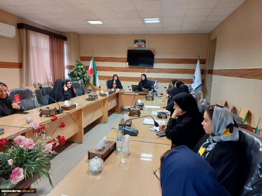 برگزاری کارگاه آموزش دروس علوم تجربی  2